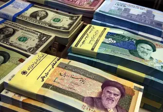 İran'da tarihi enflasyon kıskacında maaş düzenlemesi