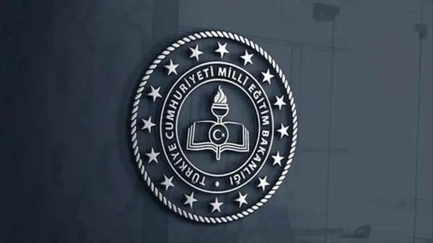 Öğretmenlikte 'akademi' dönemi resmen başladı: Sınav, devamsızlık ve maaş detayları belli oldu! haberinin görseli