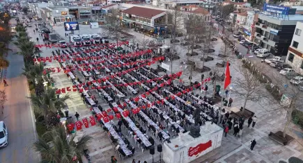 Urla’da ramazan sofraları dayanışma ve bereketle kuruldu