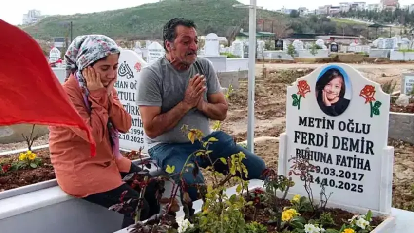 Adana’da sarılık tedavisi gören 8 yaşındaki çocuk hayatını kaybetti: Aile hastaneyi suçladı haberinin görseli