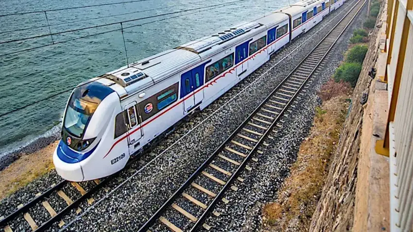 Bayramda ulaşım müjdesi: Marmaray, İZBAN ve Başkentray ücretsiz olacak! haberinin görseli