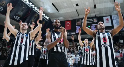 Beşiktaş, Avrupa Kupasında adını yarı finale yazdırdı