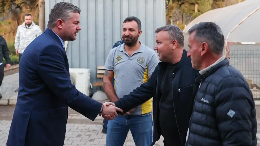 Buca’da Başkan Duman’dan sıcak bayramlaşma haberinin görseli