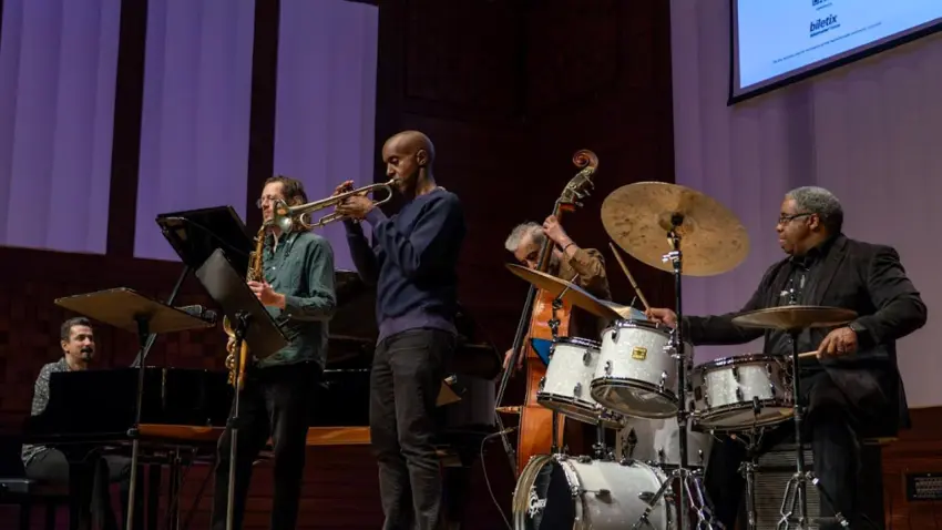 İzmir Avrupa Caz Festivali, Jef Giansily Quintet ile görkemli kapanış yaptı haberinin görseli