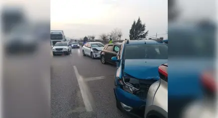 Manisa’da zincirleme trafik kazası: 7 yaralı