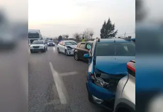 Manisa’da zincirleme trafik kazası: 7 yaralı