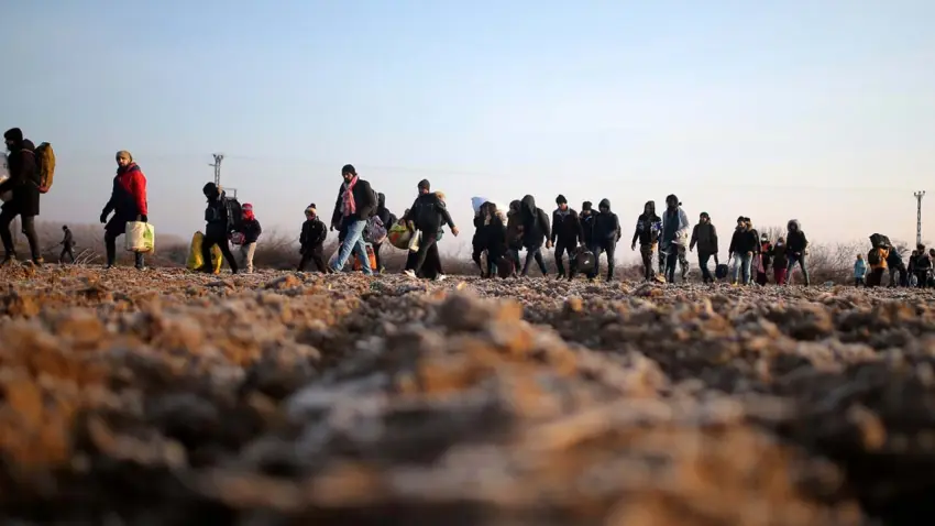 Mülteciler ve Sığınmacılar Derneği’nden yeni rapor: Kalmak Zor, Dönmek Meçhul haberinin görseli