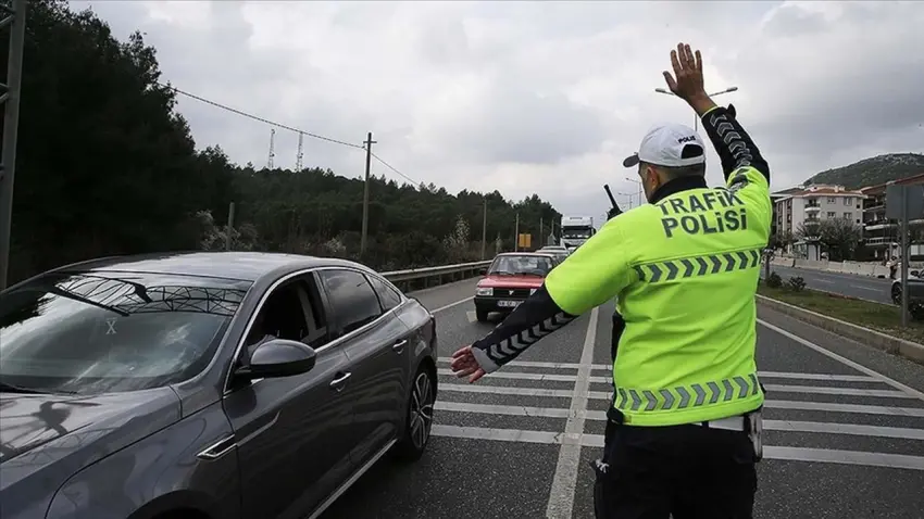Ramazan Bayramı ve okullarda ara tatil süresince trafikte alınan tedbirler açıklandı haberinin görseli