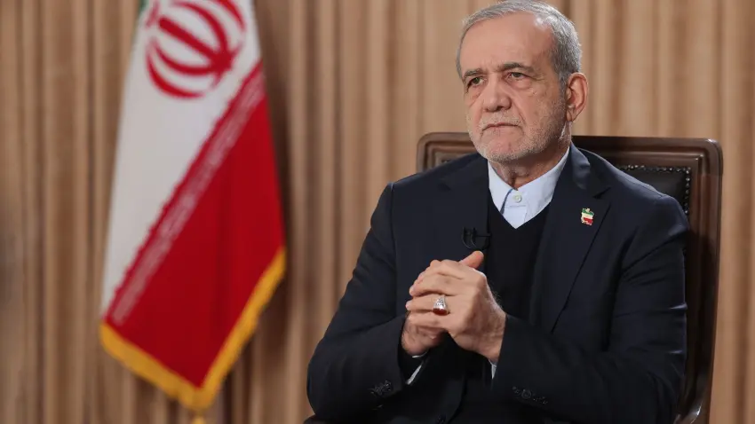 İran Cumhurbaşkanı Pezeşkiyan: Dünya kararlı durmazsa bu ateş birçoklarını yakacak haberinin görseli