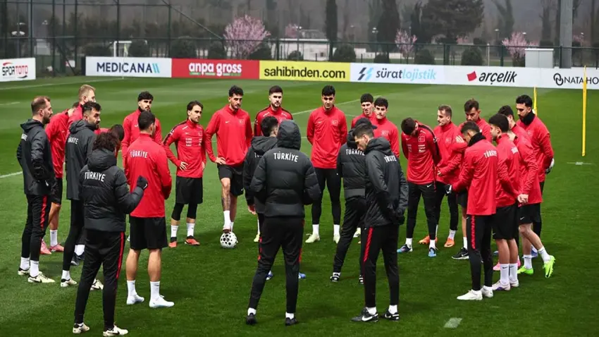 A Milli Futbol Takımı, Romanya maçının hazırlıklarına devam etti haberinin görseli