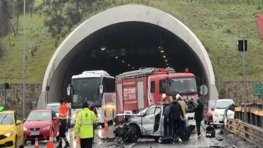 Aynı yerde iki ayrı trafik kazası: 9 yaralı