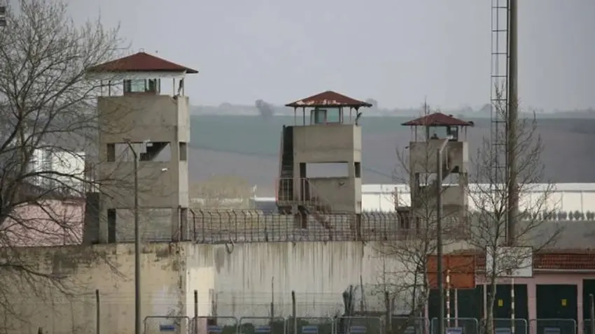 Ceza İnfaz Sisteminde Sivil Toplum Derneği’nden bayram duyurusu: Danışma hattı geçici olarak kapalı haberinin görseli