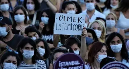 Eşitlik İçin Kadın Platformu’ndan acil eylem çağrısı