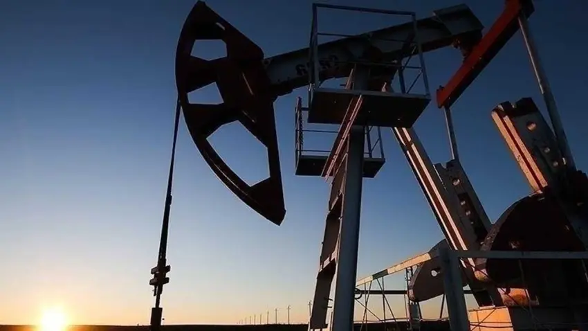 Fitch Ratings’ten korkutan petrol senaryosu: 120 doları aşabilir! haberinin görseli