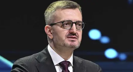 İletişim Başkanı Duran'dan İstanbul'da çöken binada hayatını kaybeden kişi için başsağlığı mesajı