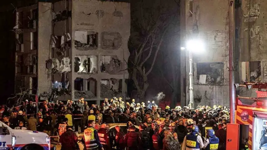 İran’dan Arad’a füze saldırısı: 84 yaralı haberinin görseli