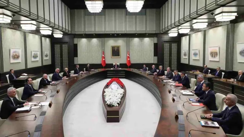 Kabine 24 Mart’ta toplanıyor: Gündemde bölgesel gerilim var haberinin görseli