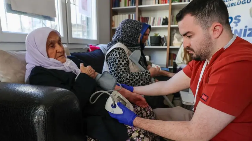 Köşe Bucak Sağlık projesi tüm mahallelere yayılacak haberinin görseli