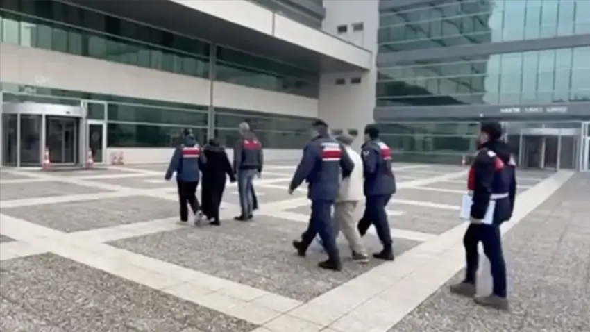 32 ilde FETÖ operasyonu: 41 kişi tutuklandı haberinin görseli
