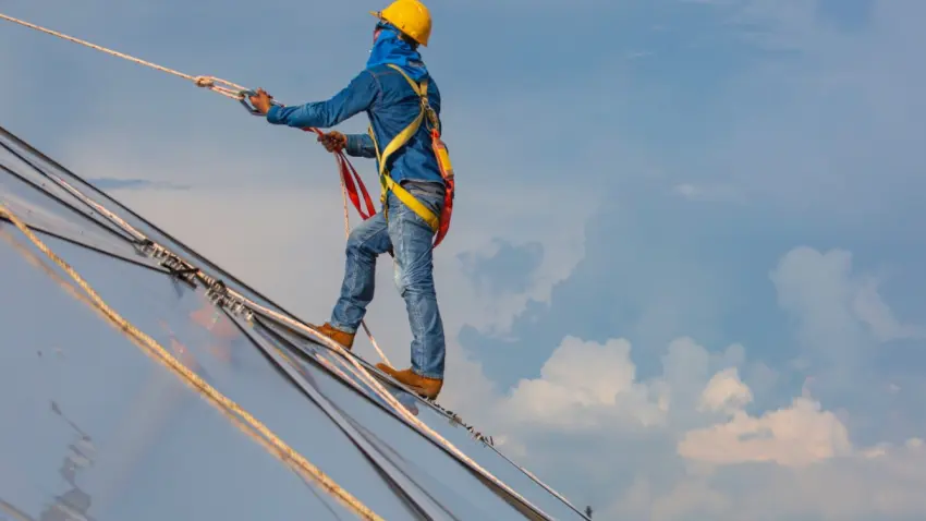 40 mesleğe daha belge zorunluğu geldi: 12 ay için belgesini almayan çalıştırılmayacak haberinin görseli