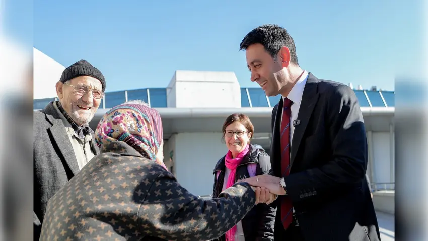 Bayraklı’da Yaşlılar Haftası sosyal ve sağlık programlarıyla geçiyor haberinin görseli