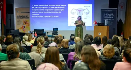 Bornova’da Endometriozis Farkındalık etkinliği
