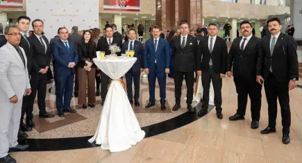 İzmir Adliyesi’nde bayramlaşma programı düzenlendi