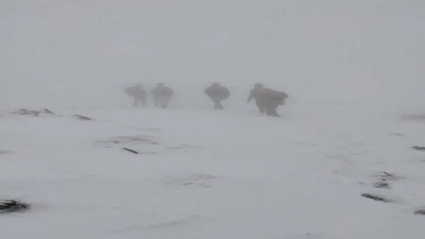 Salihli’de kaybolan dağcı için seferberlik: Eşyalarına ulaşıldı! haberinin görseli