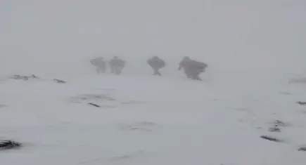 Salihli’de kaybolan dağcı için seferberlik: Eşyalarına ulaşıldı!