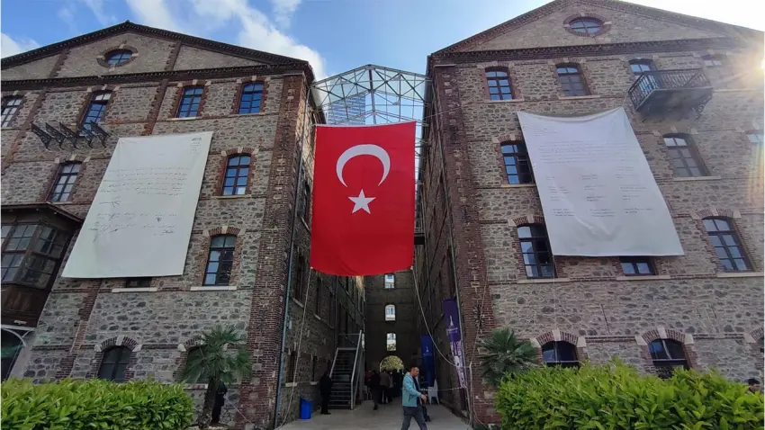 Tugay’ın direnişi sonuç verdi; Meslek Fabrikası'nda tahliye ertelendi haberinin görseli