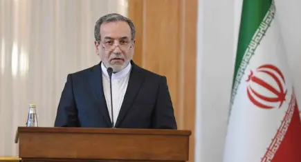 Arakçi: Hürmüz Boğazı herkese açık, savaşan ülkelere değil