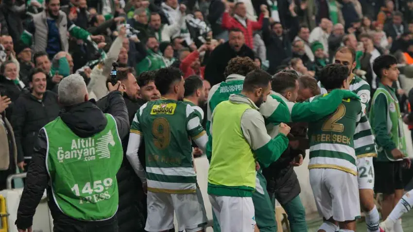 Bursaspor, sahasında Güzide Gebzespor’u yendi