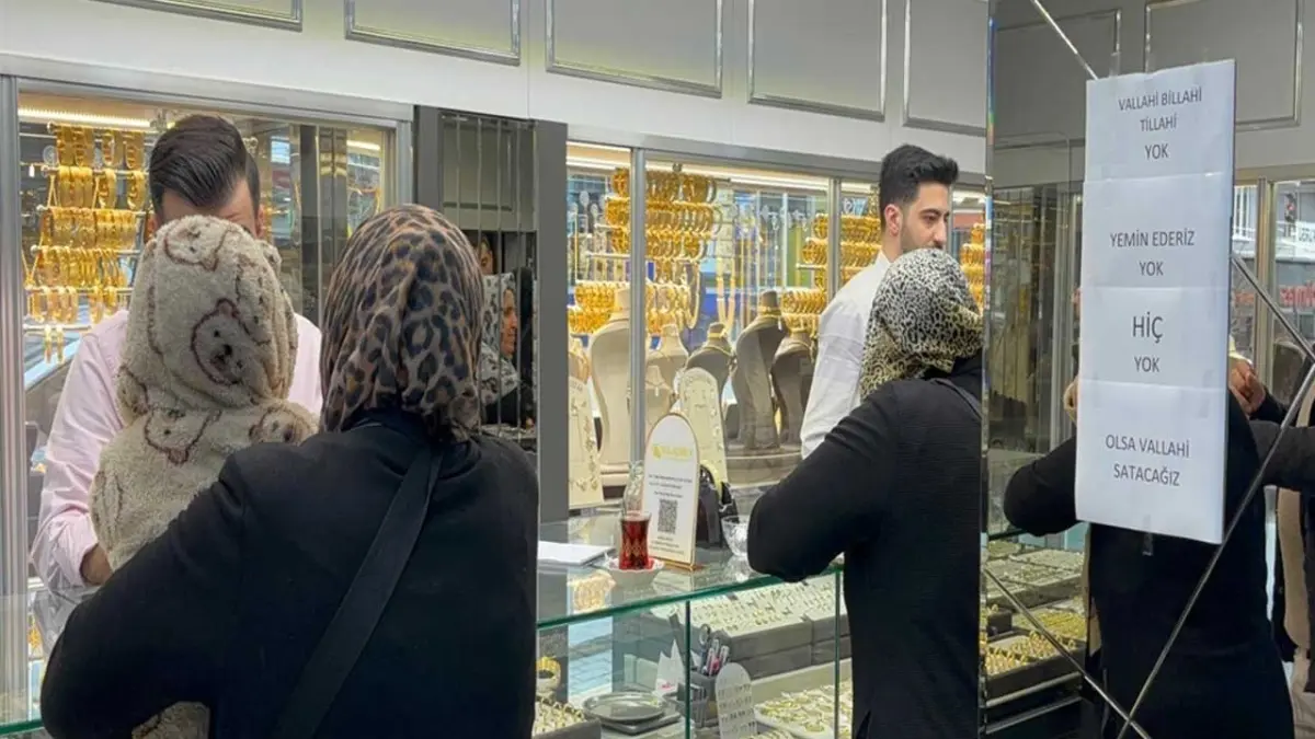 Kuyumcuda satacak altın kalmadı görseli