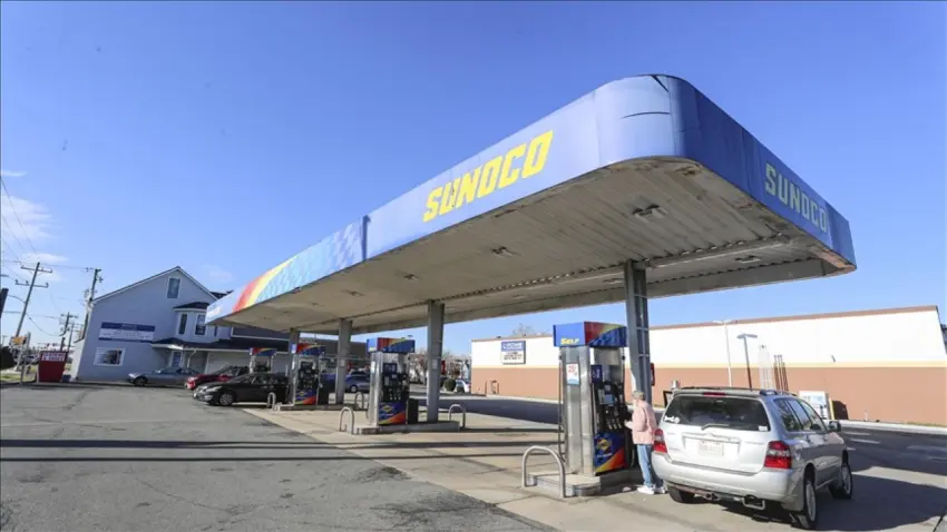 Orta Doğu gerilimi ABD’de benzin fiyatlarını tırmandırıyor haberinin görseli