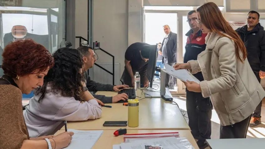 İzmir İtfaiyesi’ne yeni personeller alınacak haberinin görseli