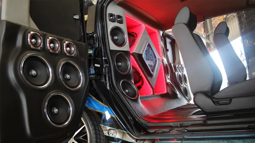 Sürücüler araştırıyor: Araçlarda ses sistemi cezası kalktı mı? Ses sistemi cezası ne kadar? haberinin görseli