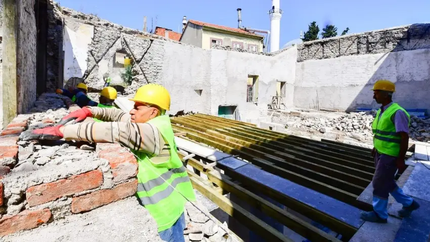 Büyükşehir’den tarihi binalara el koyma girişimine karşı hukuk mücadelesi haberinin görseli