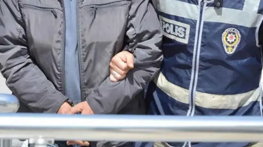 İzmir haber: Aliağa’daki kuyumcu soygununda 3 zanlı tutuklandı