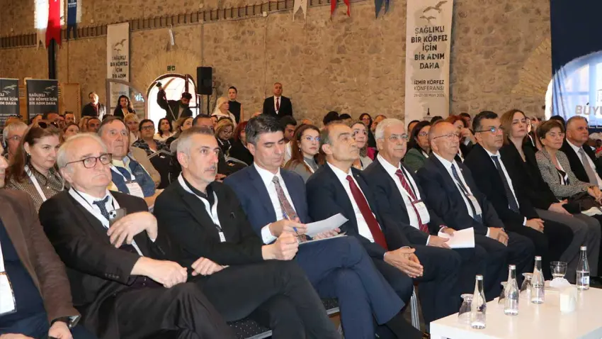 İzmir Körfezi için bilimsel seferberlik başladı haberinin görseli