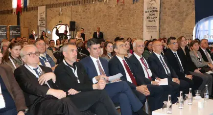 İzmir Körfezi için bilimsel seferberlik başladı