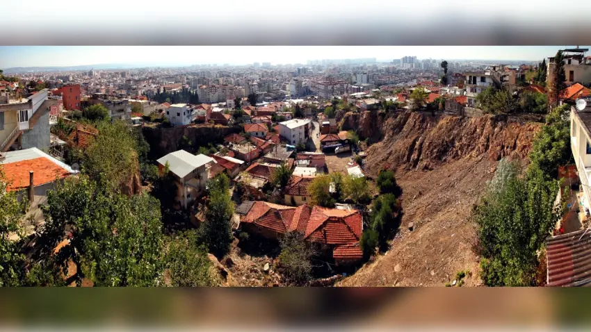 Karşıyaka’da tarihi adım: Taş ocağı bölgesinin yeni planları yürürlükte haberinin görseli