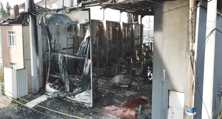 Yanan fabrikanın sahibi, yangın merdivenini pahalı bulmuş