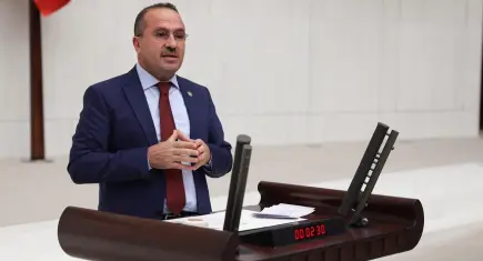 AK Partili Kırkpınar: İzmir’de pembe tablo değil, gerçekler var