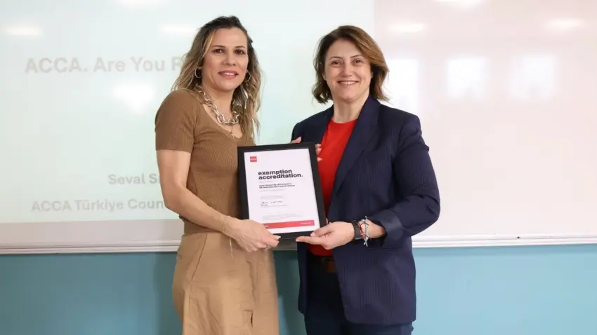 ACCA onayıyla İEÜ mezunları küresel iş dünyasına hazır haberinin görseli