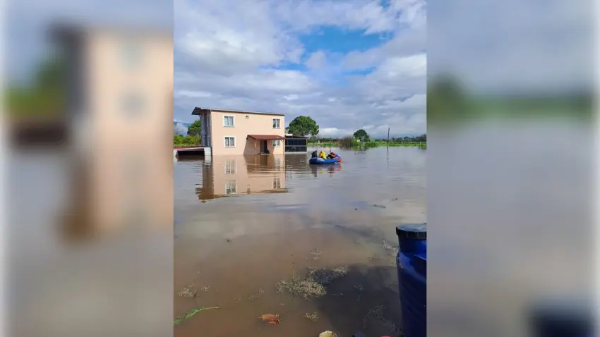 Aydın’da Şiddetli Yağış Taşkınlara Yol Açtı: Ev ve İş Yerleri Sular Altında Kaldı haberinin görseli