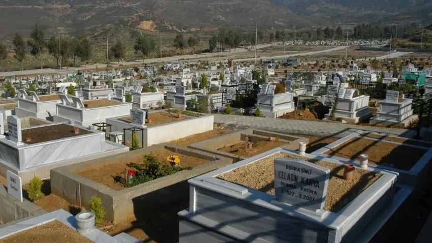 İzmir’de mezarlık sorununa dev adım haberinin görseli