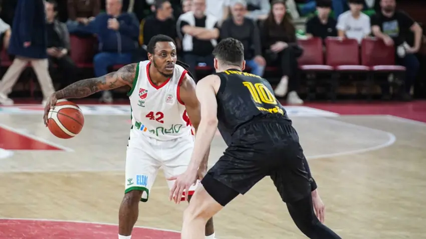 Kaf-Kaf Mersin karşısında parkede hayat buldu