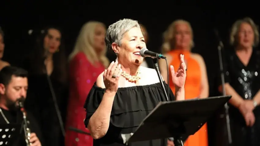 Menderes’te Bahar Nağmeleri Konseri unutulmaz anlar yaşattı haberinin görseli