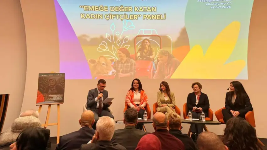 İzmir’de Toprağın Kadın Yüzü: Kadın çiftçilerin emeği görünür oldu haberinin görseli