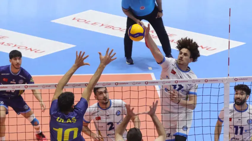 Arkas Spor yarı finalde sahaya çıkıyor haberinin görseli